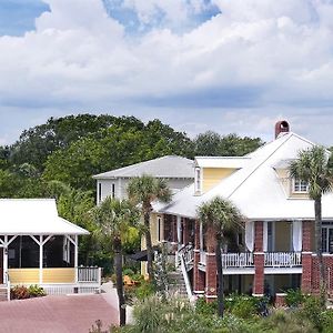 Beachview Inn And Spa